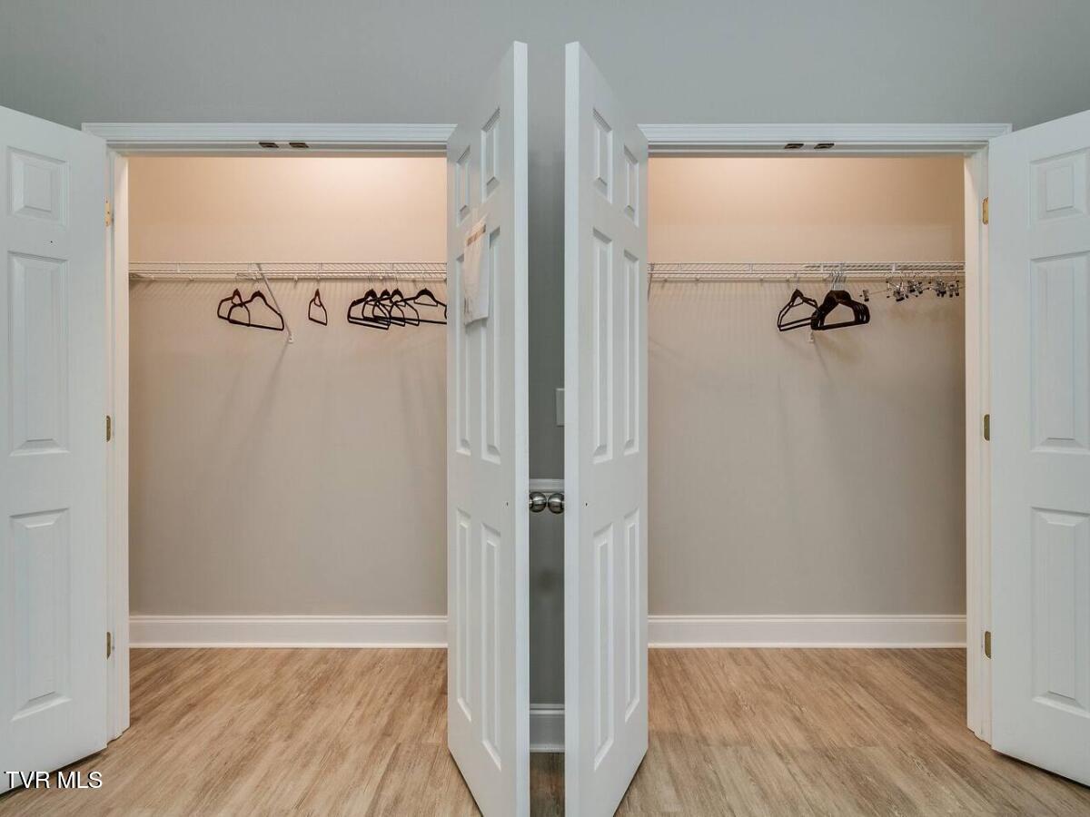 169 East Grande Avenue, Unit 300 Johnson City, TN 37601 - Photo 18 of 27 18