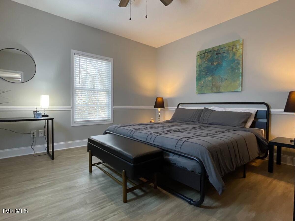 169 East Grande Avenue, Unit 300 Johnson City, TN 37601 - Photo 5 of 27 5