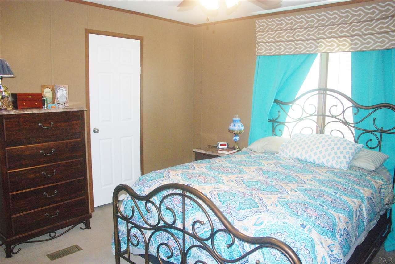2919 Ross Road Atmore, AL 36502 - Photo 32 of 48