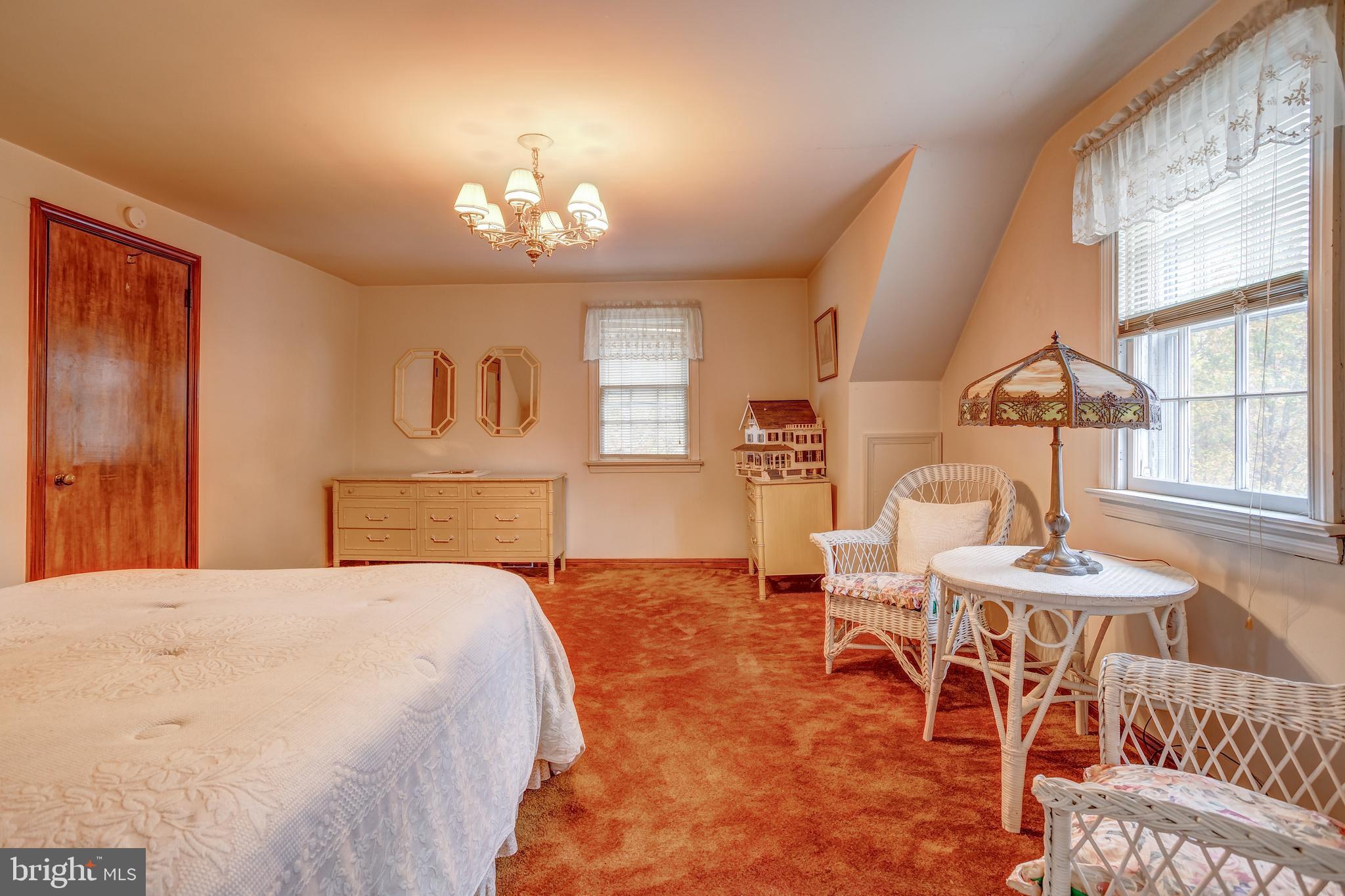 728 Winchester Road Media, PA 19063 - Photo 33 of 50 Gallery Image 33