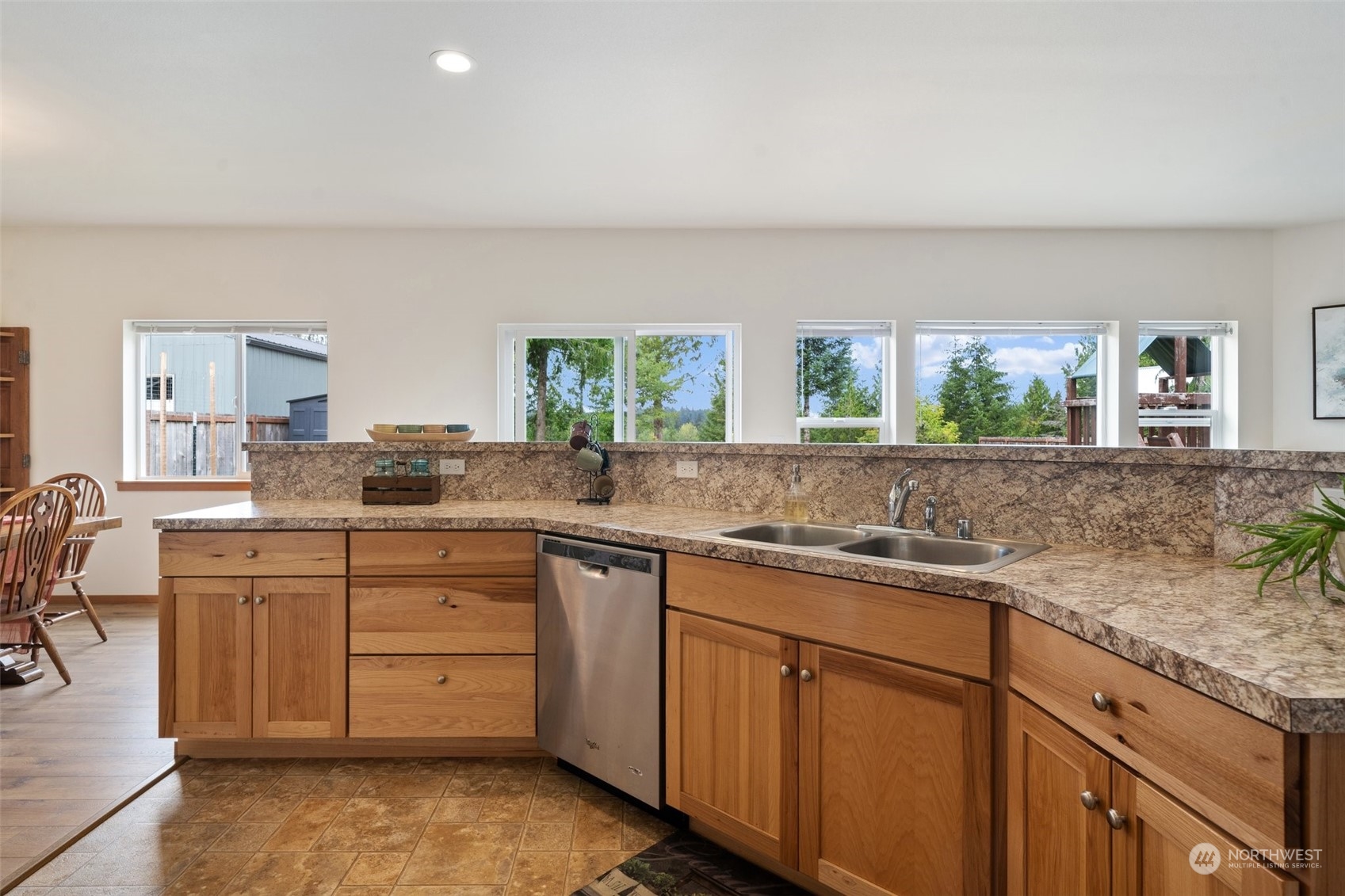 261 West Berry Ridge Road Shelton, WA 98584 - Photo 8 of 32 Gallery Image 8