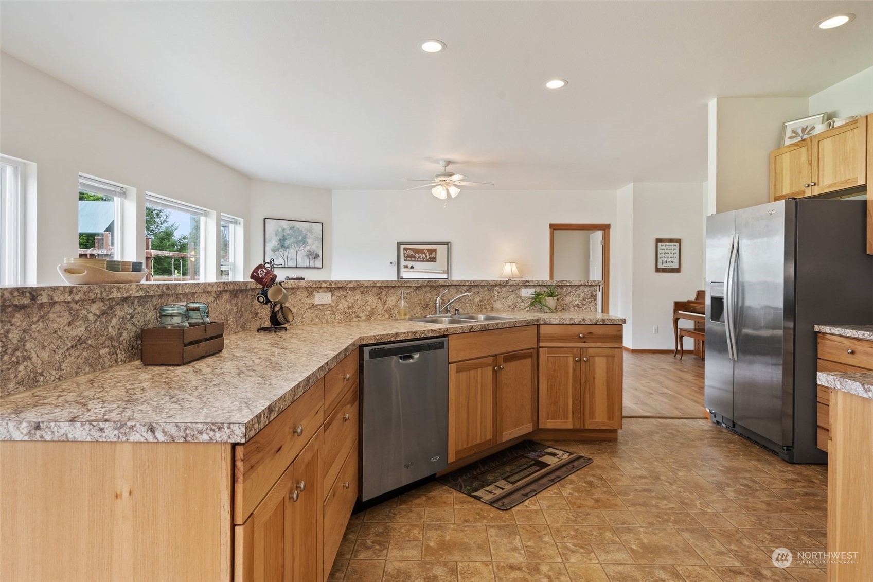261 West Berry Ridge Road Shelton, WA 98584 - Photo 9 of 32 Gallery Image 9