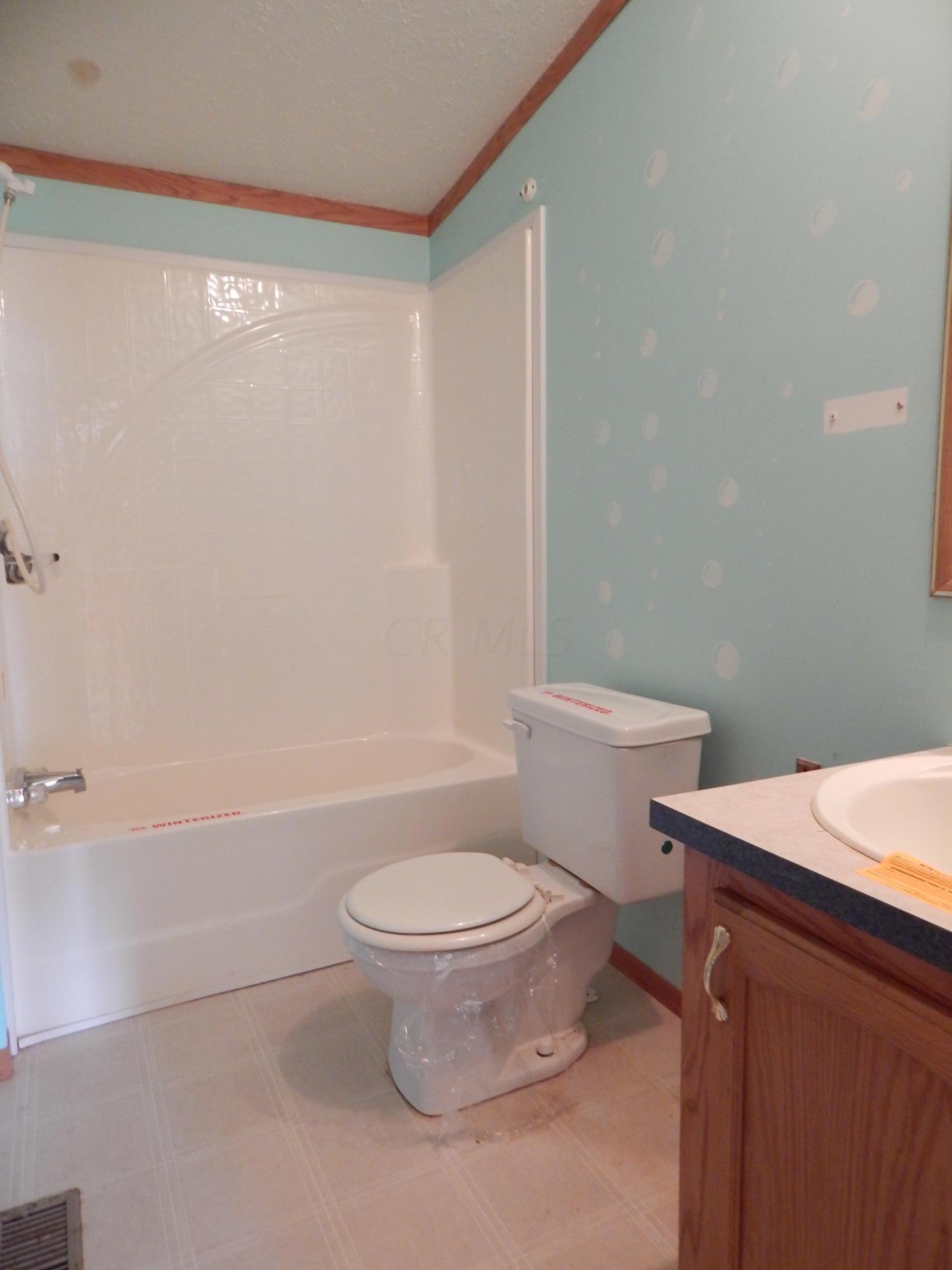 1975 Patterson Road Southwest Pataskala, OH 43062 - Photo 5 of 17 Gallery Image 5