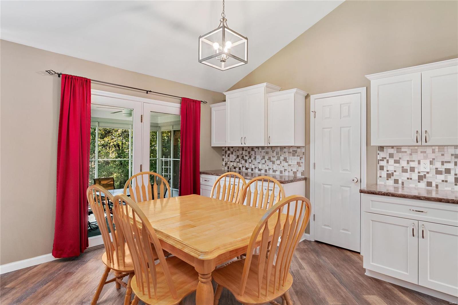 3322 Hh Road Waterloo, IL 62298 - Photo 14 of 40