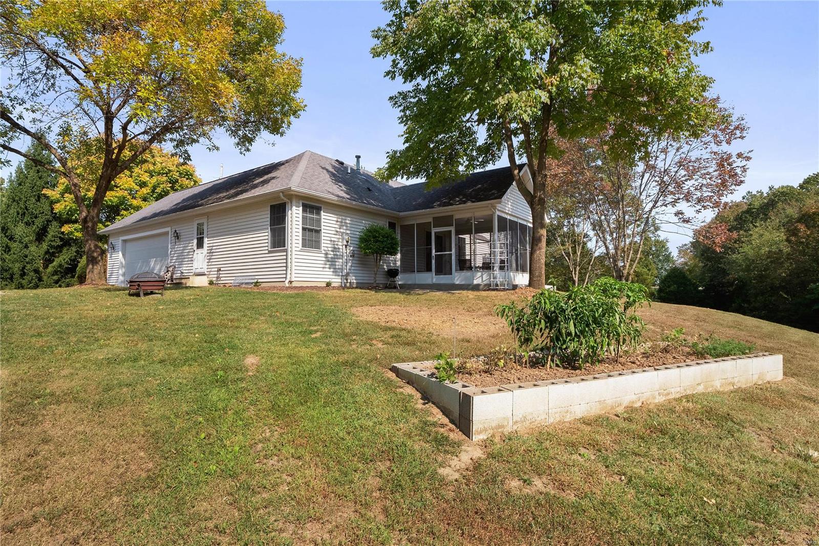3322 Hh Road Waterloo, IL 62298 - Photo 32 of 40