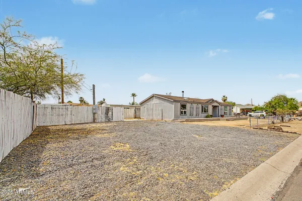 $299,900 | 2087 East Michelle Drive, Phoenix, AZ 85022