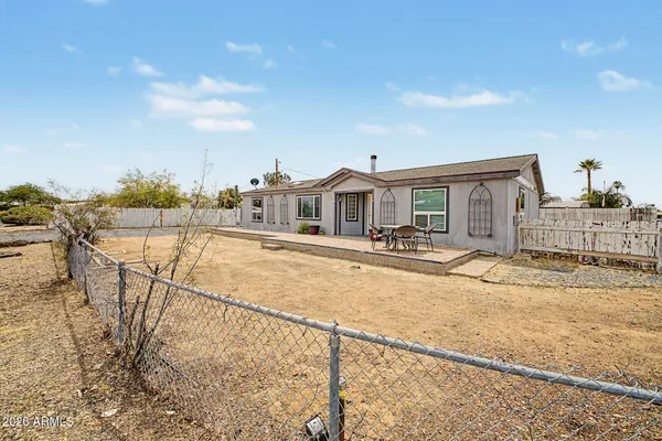 $299,900 | 2087 East Michelle Drive, Phoenix, AZ 85022