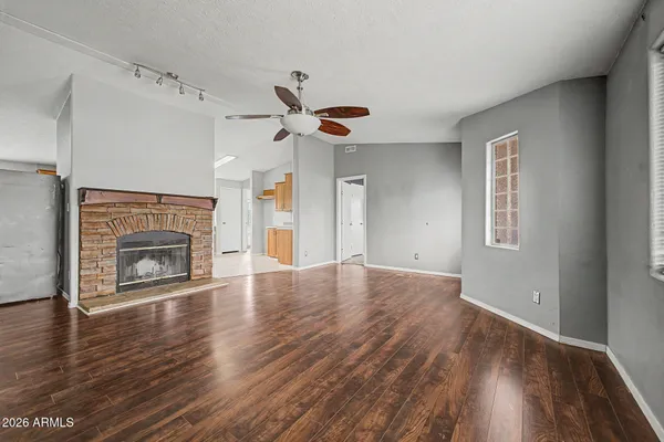 $299,900 | 2087 East Michelle Drive, Phoenix, AZ 85022