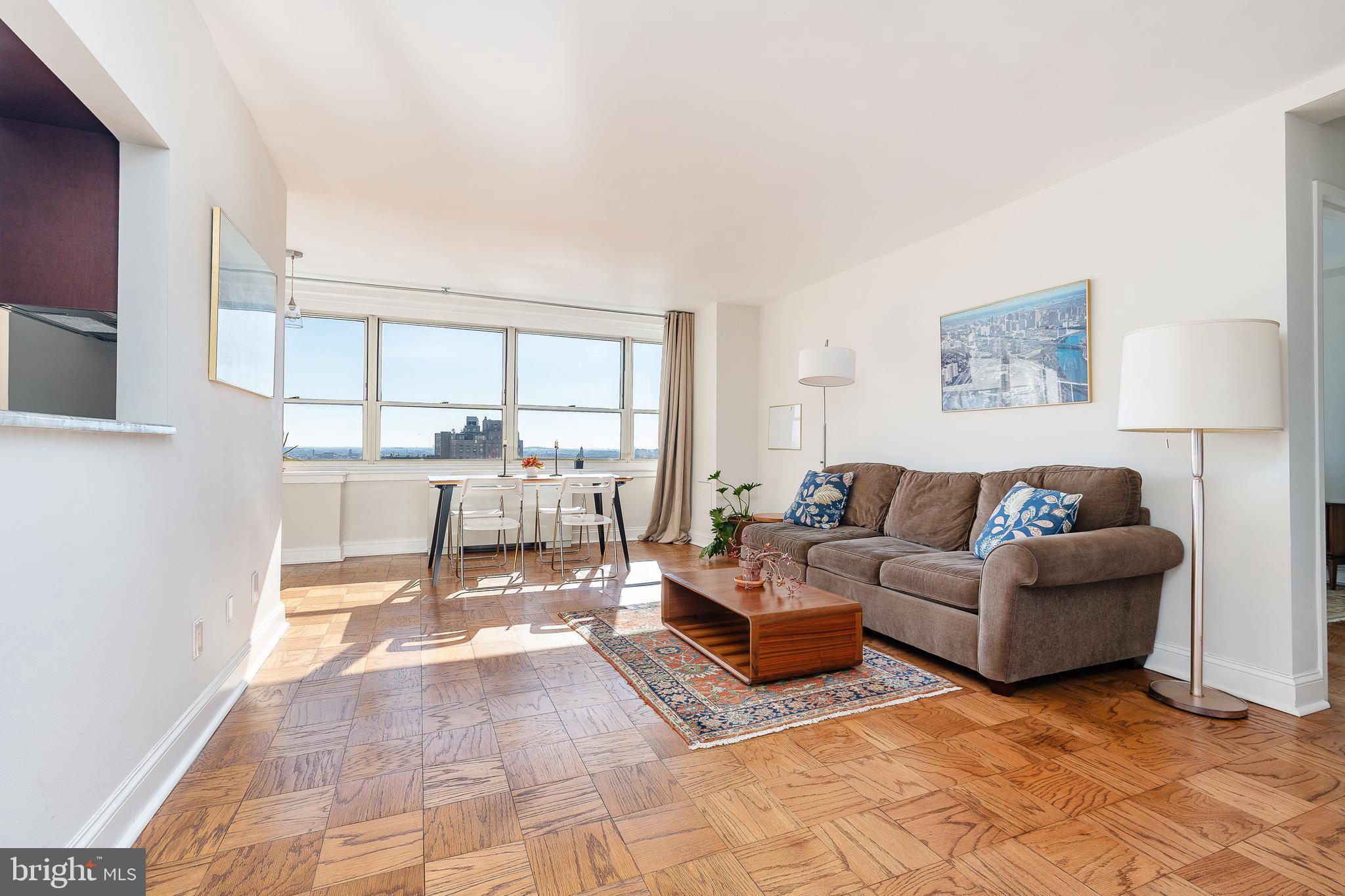 1810 Rittenhouse Square, Unit 1405 Philadelphia, PA 19103 - Photo 3 of 31 Gallery Image 3