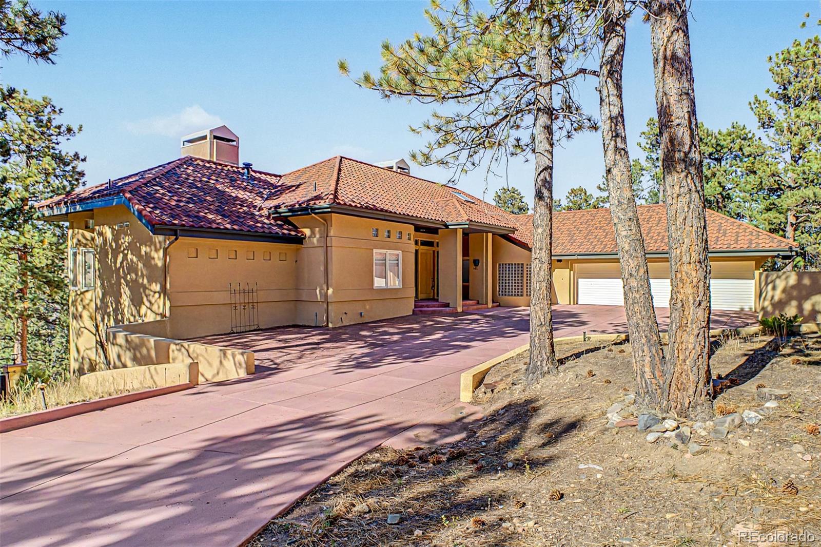 935 Castle Ridge Road Golden, CO 80401 - Photo 2 of 50 Gallery Image 2