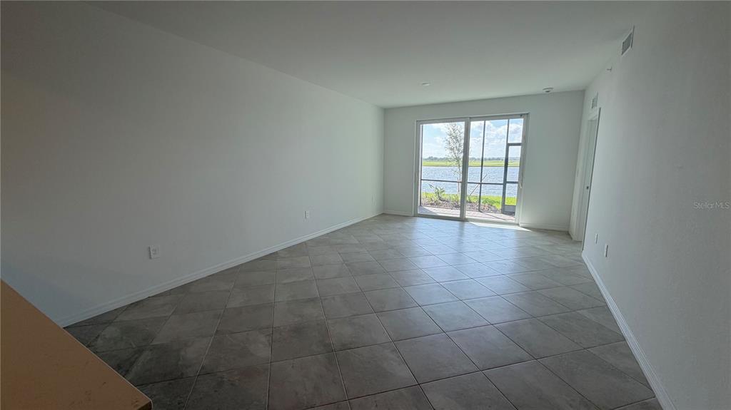 19116 Scallop Loop, Unit 104 Lakewood Ranch, FL 34211 - Photo 4 of 15