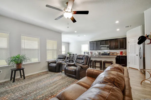$269,000 | 733 Peak, Seguin, TX 78155