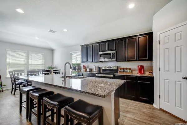 $269,000 | 733 Peak, Seguin, TX 78155