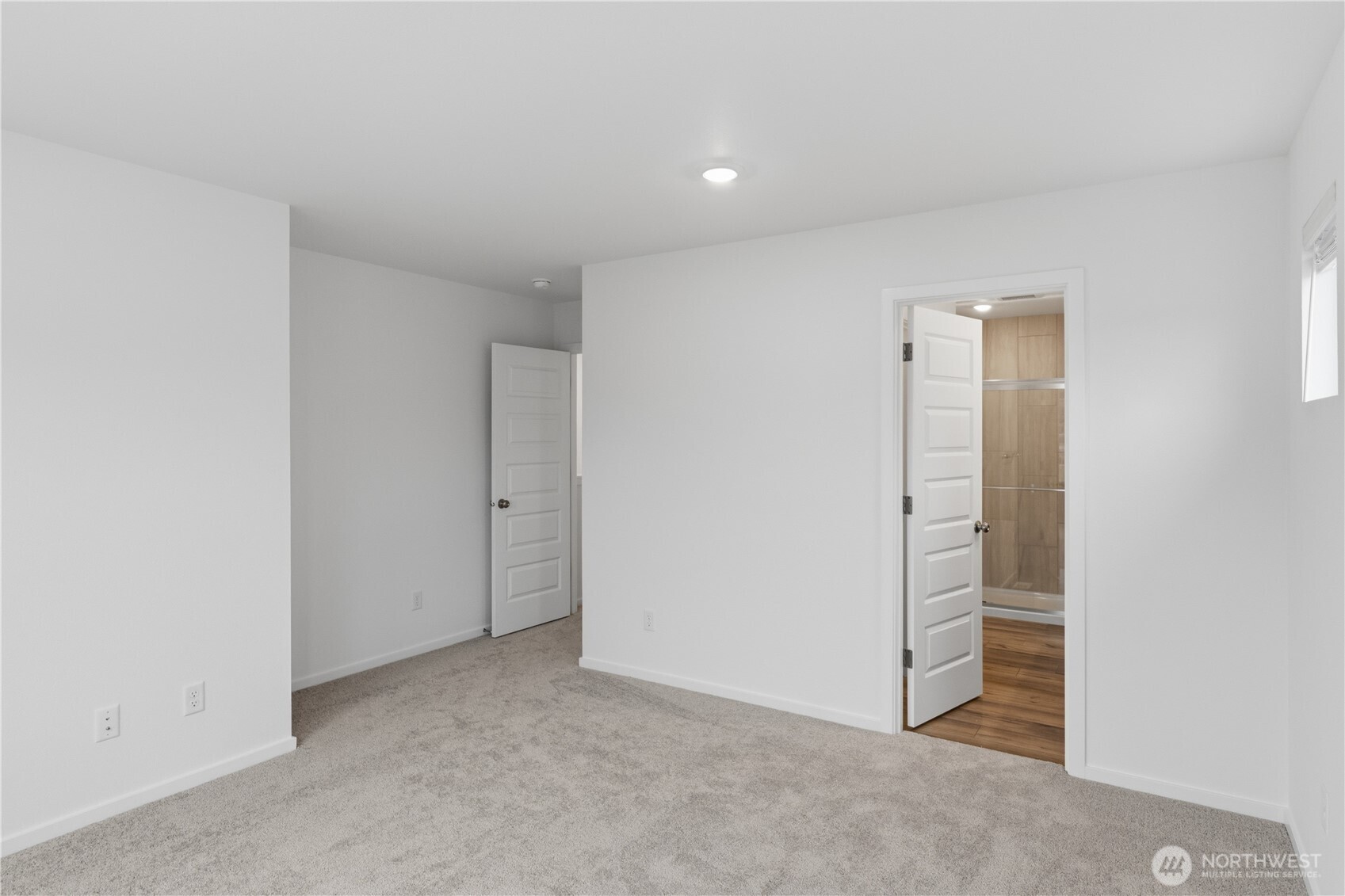 2530 Wonderland Way Port Townsend, WA 98368 - Photo 13 of 21