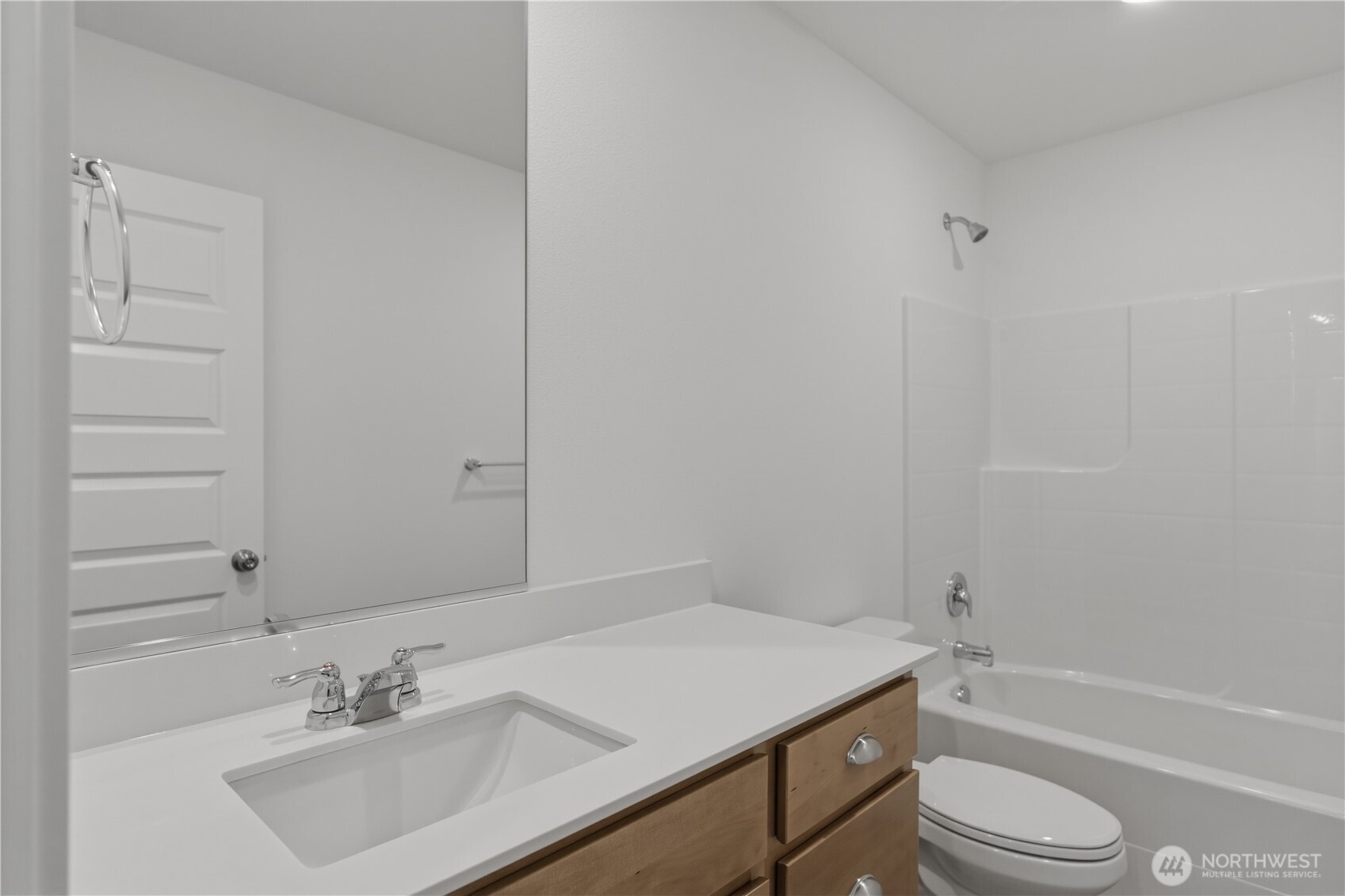 2530 Wonderland Way Port Townsend, WA 98368 - Photo 18 of 21