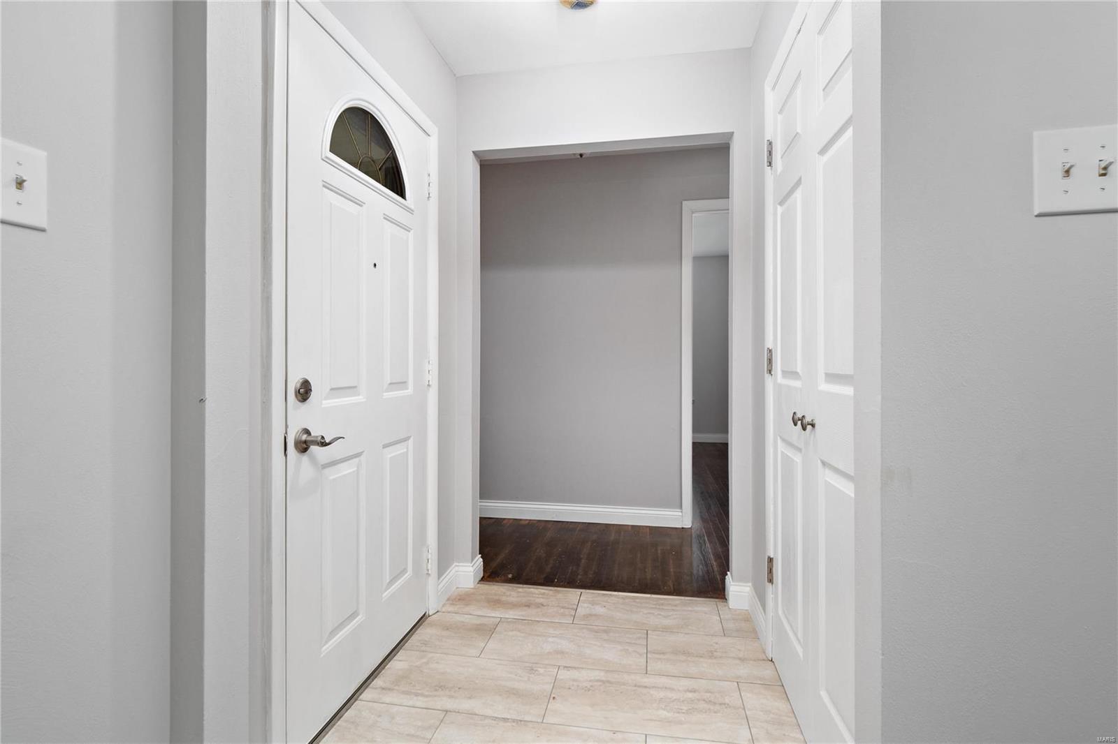 508 Ranch Drive Manchester, MO 63011 - Photo 7 of 32 Gallery Image 7