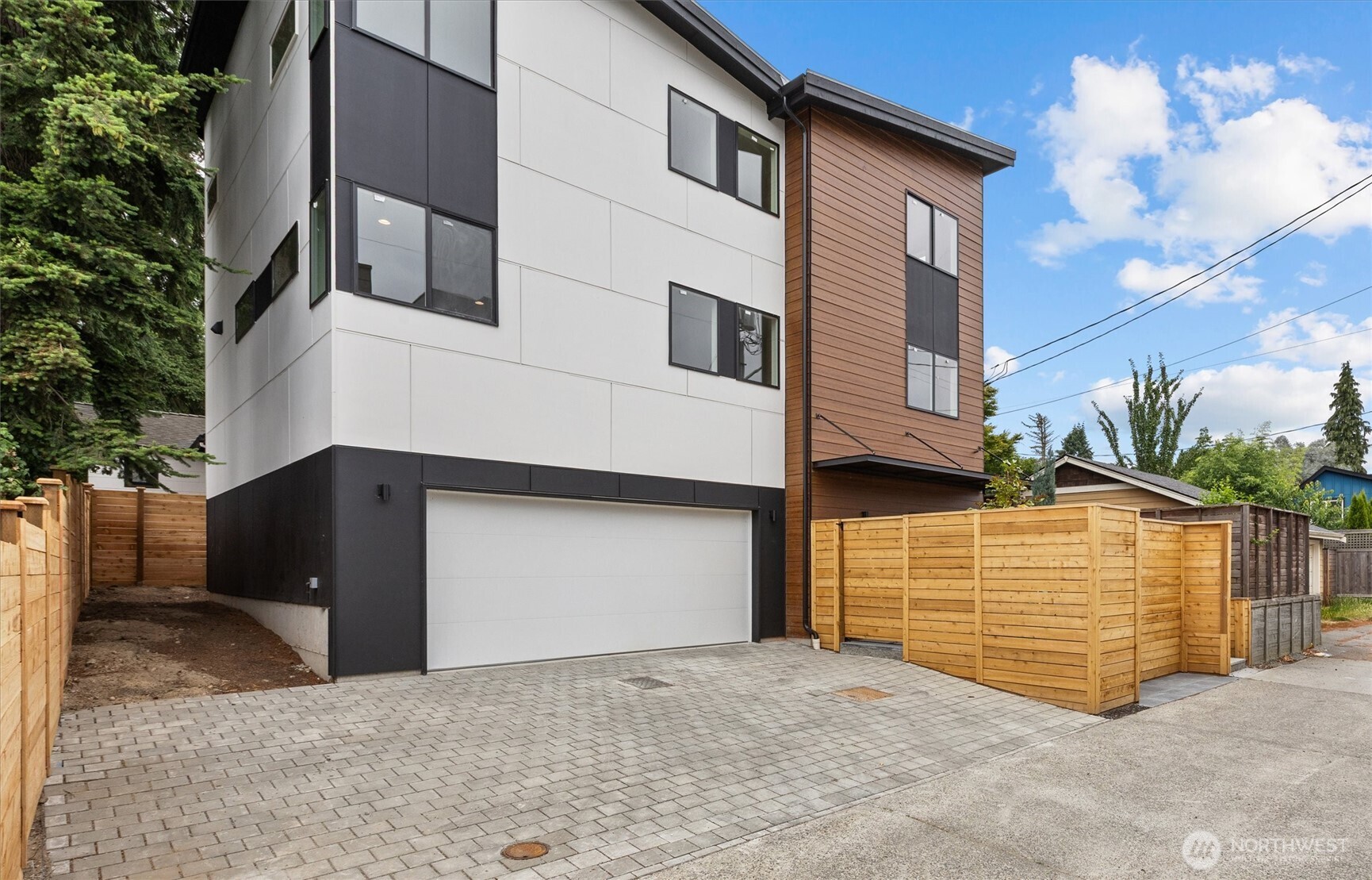 5446 40th Avenue Southwest Seattle, WA 98136 - Photo 1 of 28