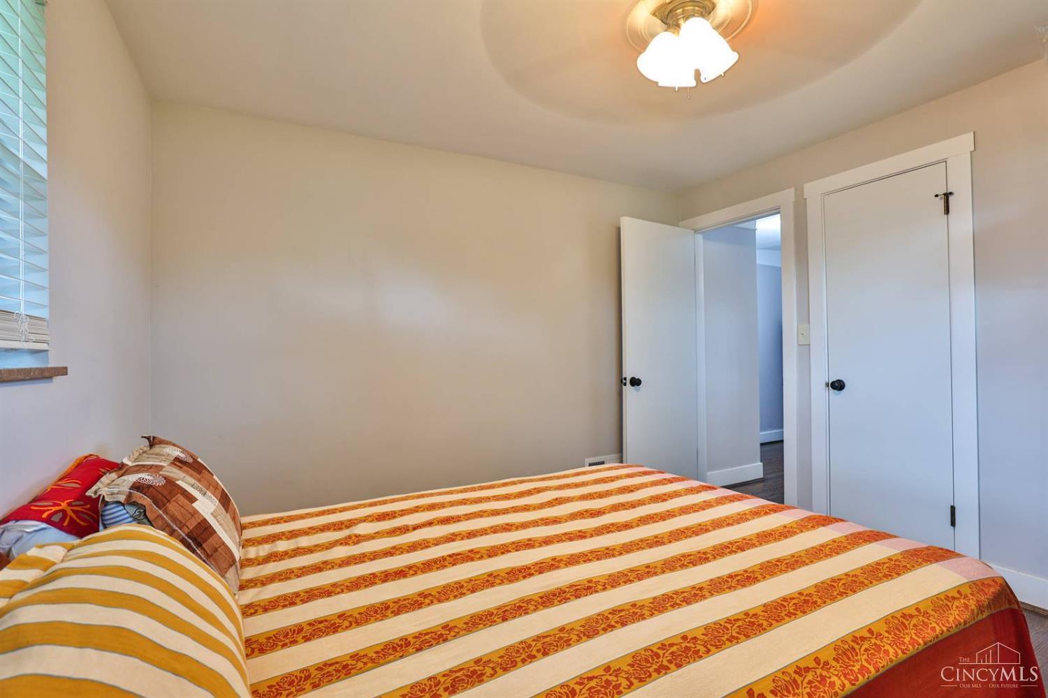 8698 Cox Road West Chester, OH 45069 - Photo 17 of 34