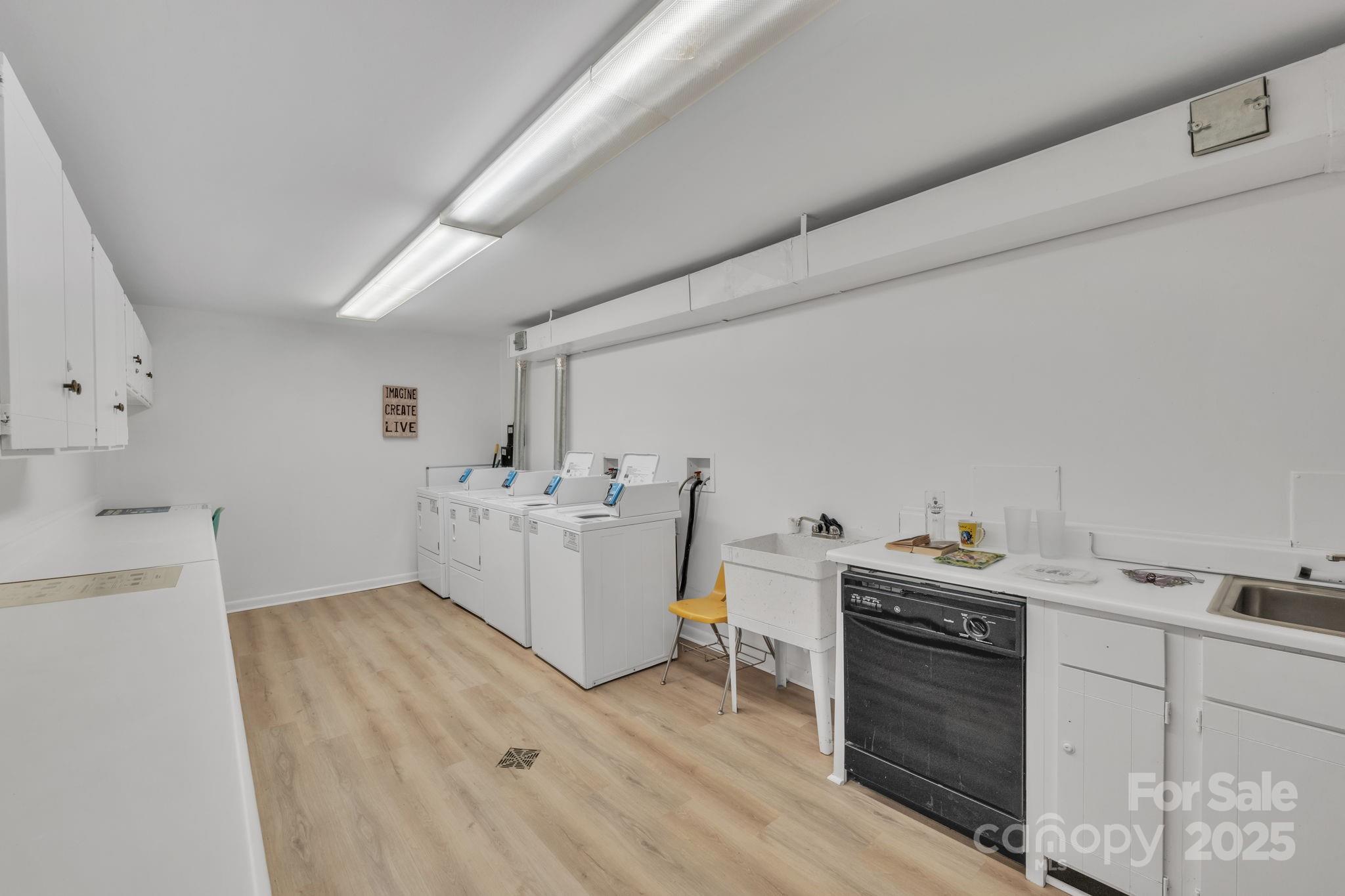 1323 Queens Road, Unit 312 Charlotte, NC 28207 - Photo 16 of 19