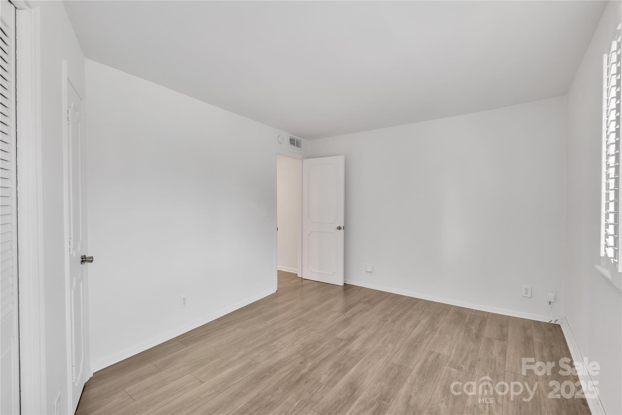 1323 Queens Road, Unit 312 Charlotte, NC 28207 - Photo 10 of 19