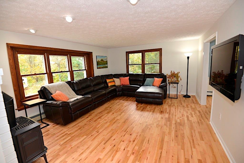 546 Blackstrap Road Falmouth, ME 04105 - Photo 14 of 32 Living room