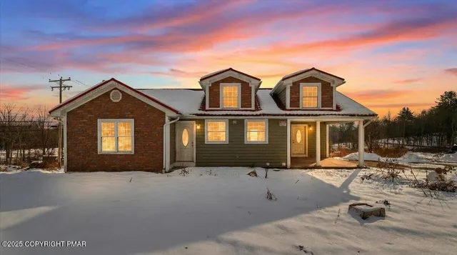 $430,000 | 108 Sellersville Drive, East Stroudsburg, PA 18302