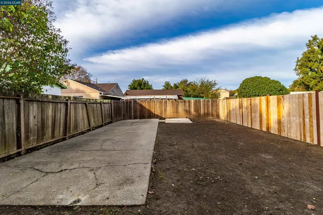 $389,000 | 1435 Broadway, Vallejo, CA 94590