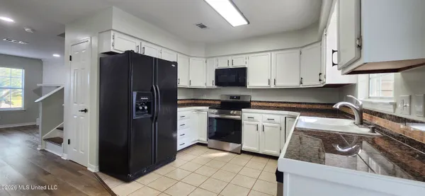 $1,700 | 495 Old Popp's Ferry Road, Unit 44, Biloxi, MS 39531