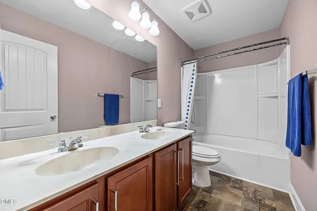 $825,000 | 4804 Pine Glen Court, Rolesville, NC 27571