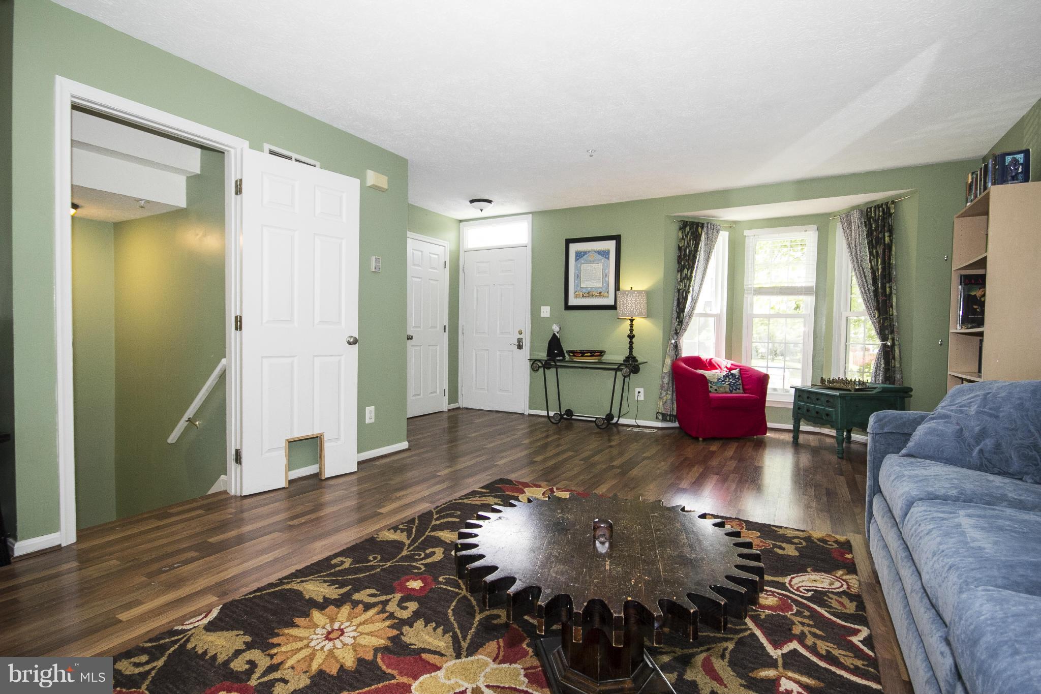 244 Pidco Road Reisterstown, MD 21136 - Photo 2 of 25 Expansive Living Room