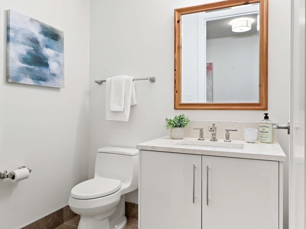 22 Liberty Drive, Unit 6F Boston, MA 02210 - Photo 20 of 36