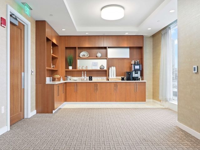 $4,720,500 | 22 Liberty Drive, Unit 6F, Boston, MA 02210