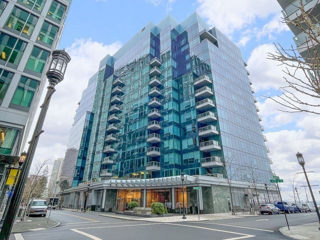 $4,720,500 | 22 Liberty Drive, Unit 6F, Boston, MA 02210