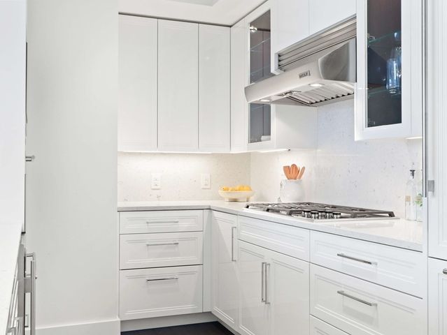 $4,720,500 | 22 Liberty Drive, Unit 6F, Boston, MA 02210