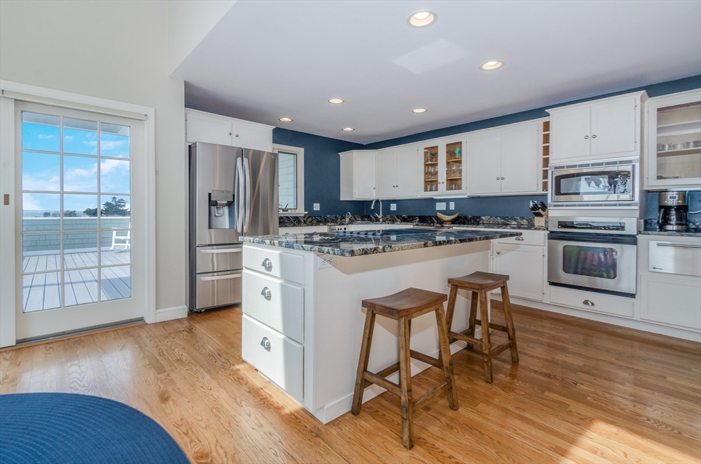 7 Anawan Road Mattapoisett, MA 02739 - Photo 6 of 37