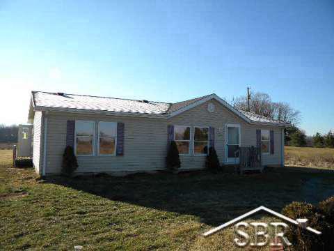 1727 O Brien Road Mayville, MI 48744 - Photo 1 of 12 20036552.JPG
