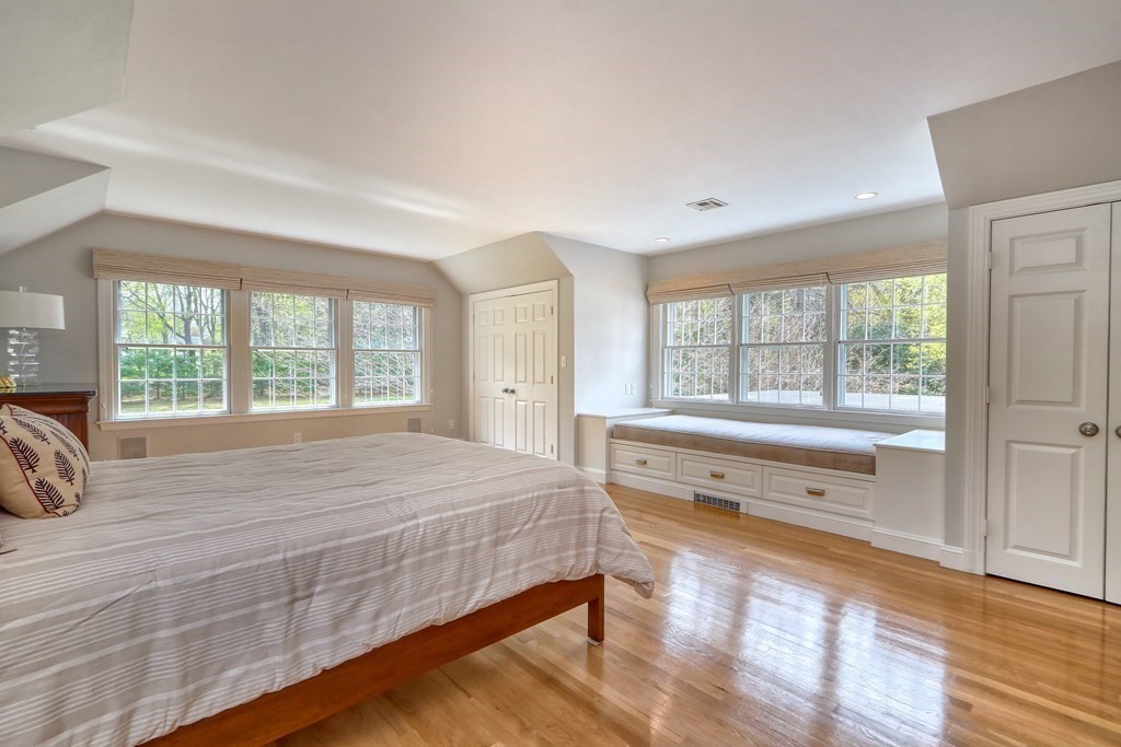 51 Fieldstone Road Westwood, MA 02090 - Photo 18 of 42 Gallery Image 18