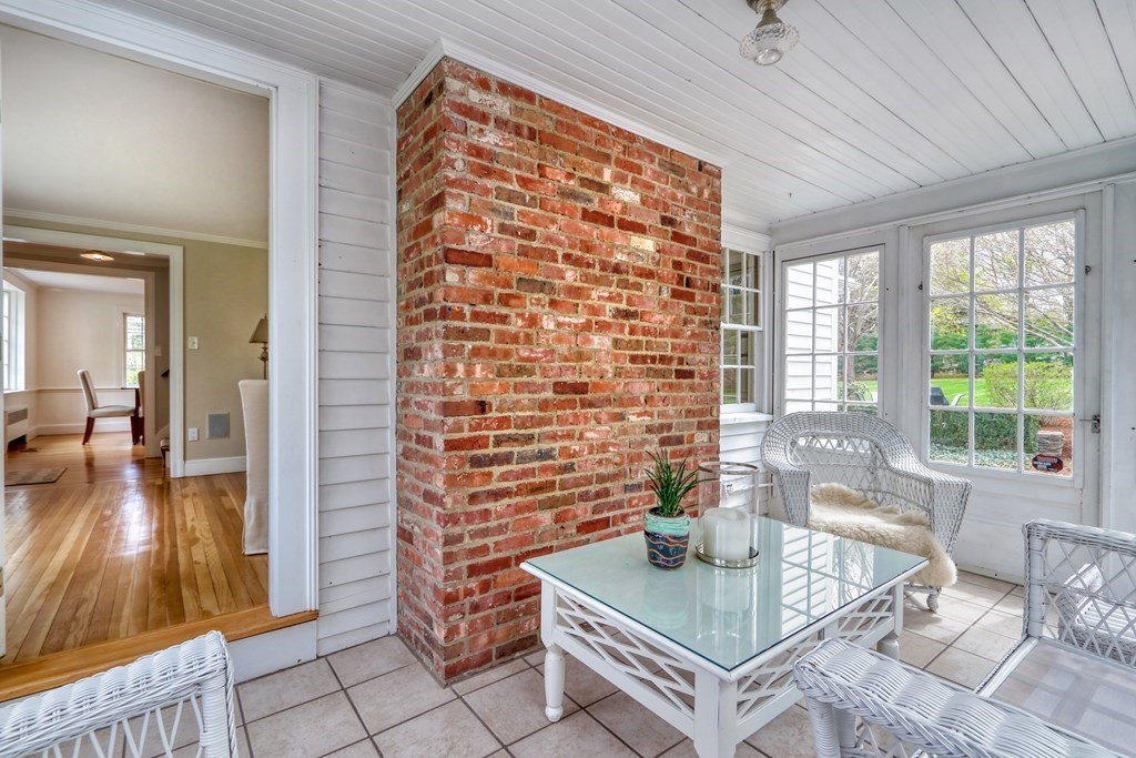 51 Fieldstone Road Westwood, MA 02090 - Photo 8 of 42 Gallery Image 8