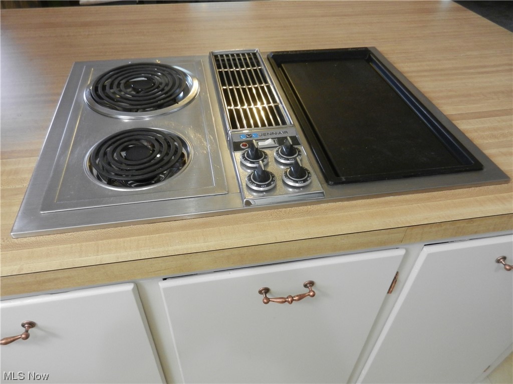 60 East Wilbeth Road Akron, OH 44301 - Photo 8 of 20 Jenn Air Cooktop