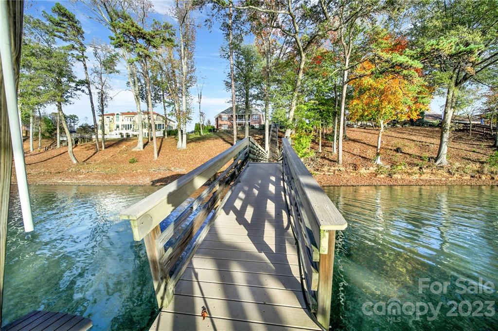 5206 Plantation Ridge Road Charlotte, NC 28214 - Photo 35 of 39 Gallery Image 35
