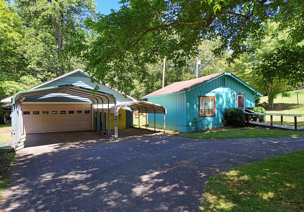 6156 Southern Road Young Harris, GA 30582 - Photo 46 of 67