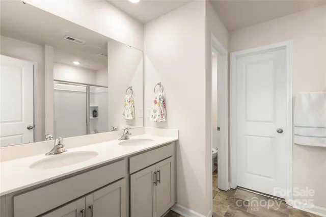 $425,000 | 9142 Mackinaw Drive, Gastonia, NC 28056