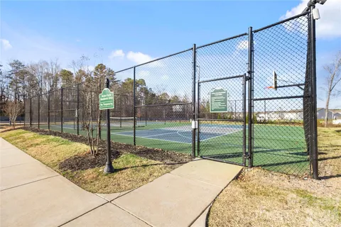 $425,000 | 9142 Mackinaw Drive, Gastonia, NC 28056