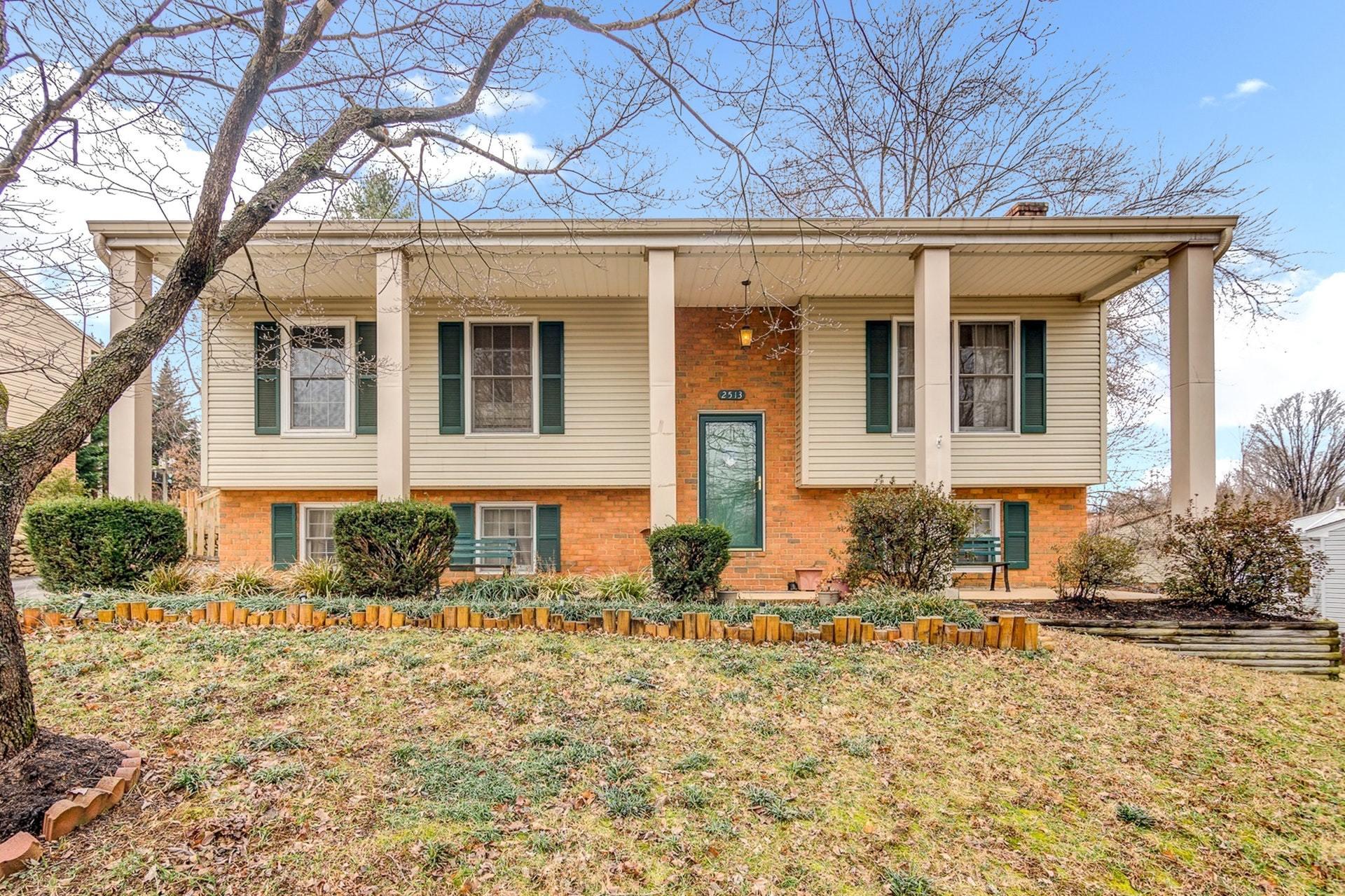 002-300121-002-300121-2513 Steele Road 0