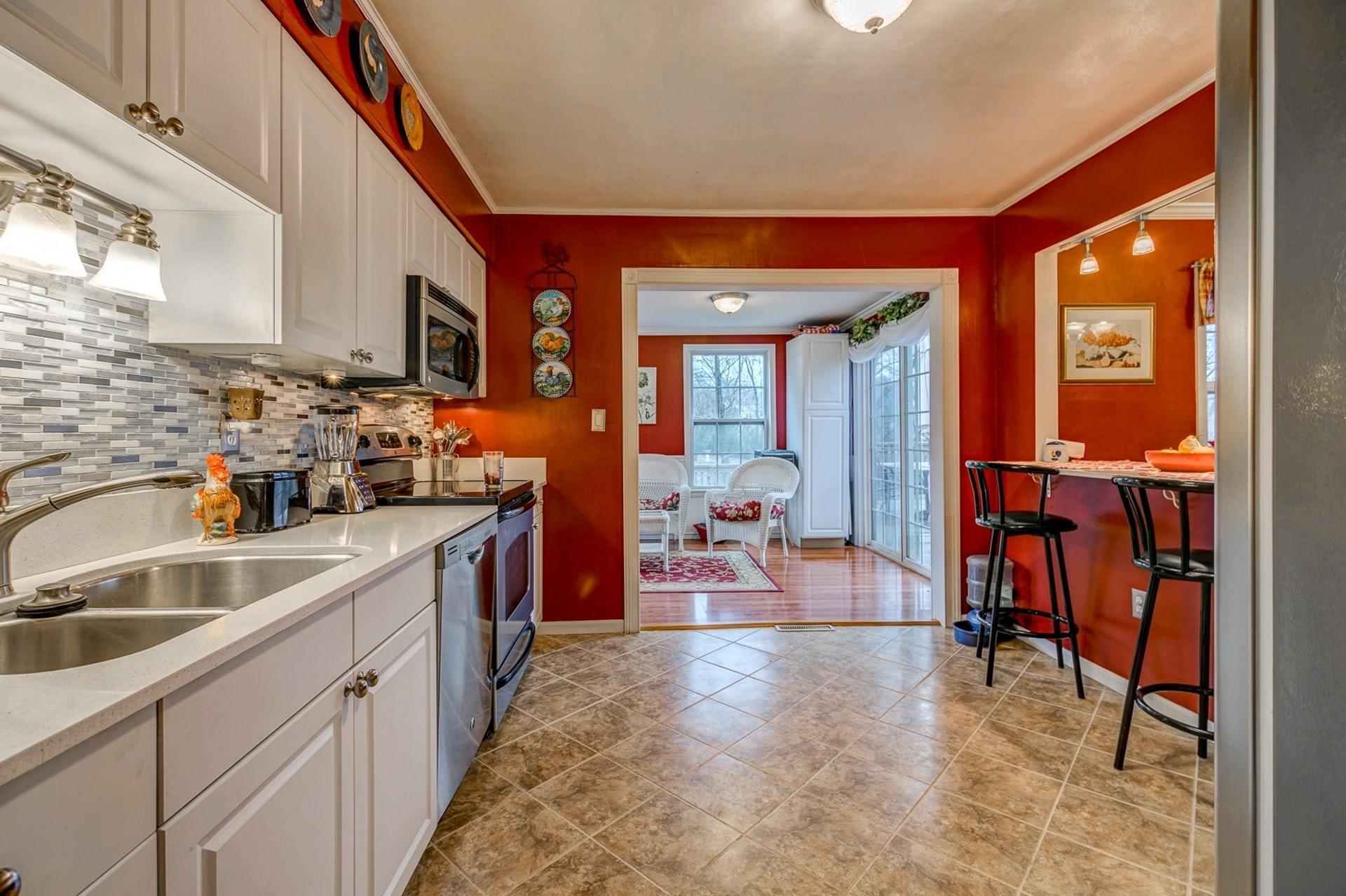 2513 Steele Road Roanoke, VA 24018 - Photo 12 of 39 012-300121-2513 Steele Road 11_7297443