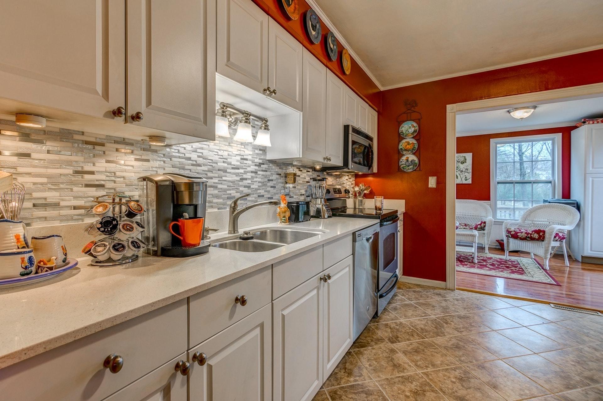 2513 Steele Road Roanoke, VA 24018 - Photo 13 of 39 013-300121-2513 Steele Road 12_7297444