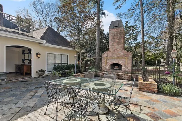 $779,100 | 553 Beau Chene Drive, Mandeville, LA 70471