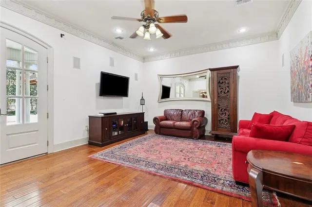 $779,100 | 553 Beau Chene Drive, Mandeville, LA 70471