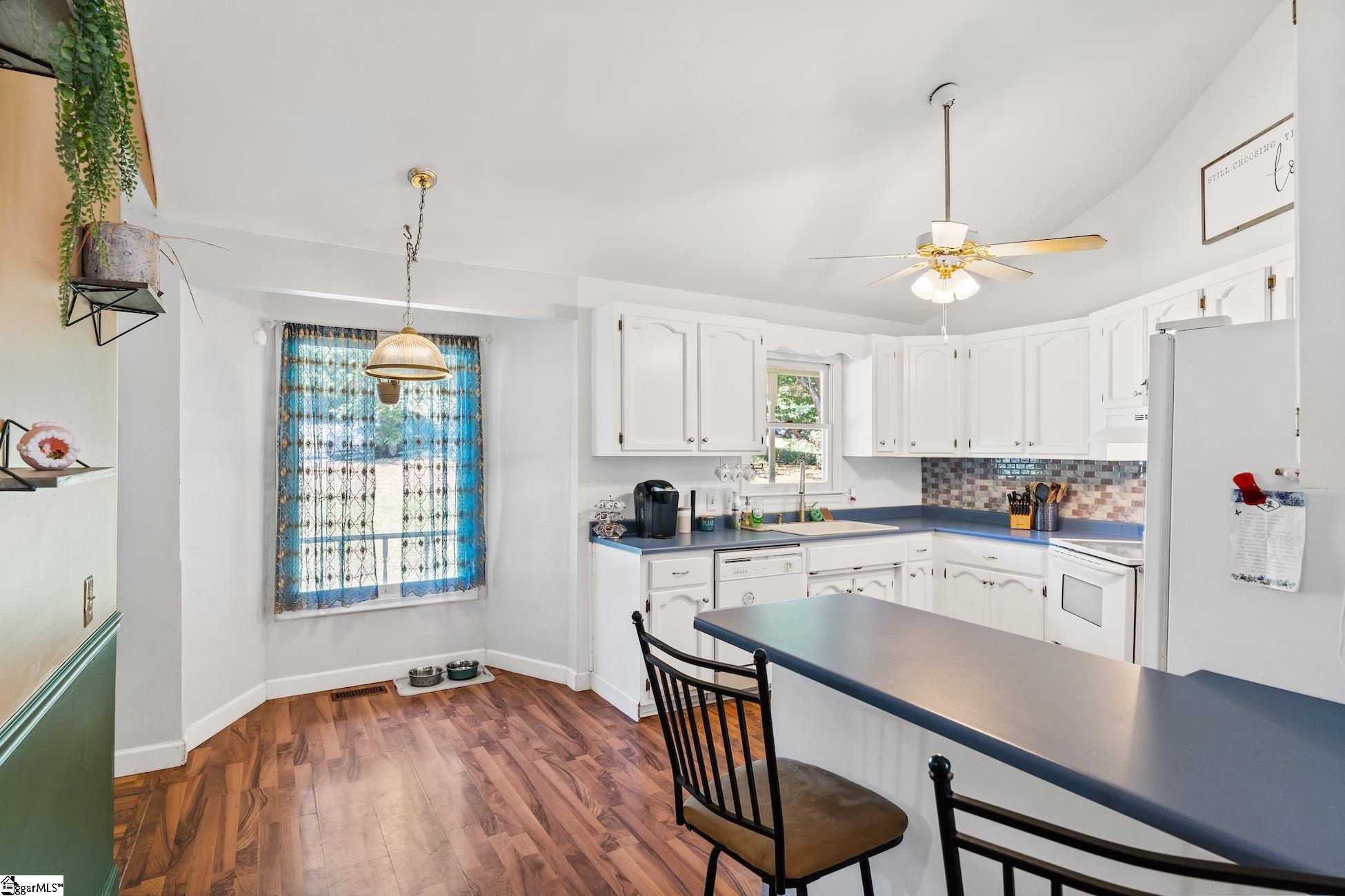 115 C-2-21E Easley, SC 29642 - Photo 8 of 35