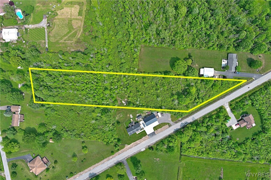 Tonawanda Crk Road North Clarence Center, NY 14032 - Photo 1 of 6 Boundary Map